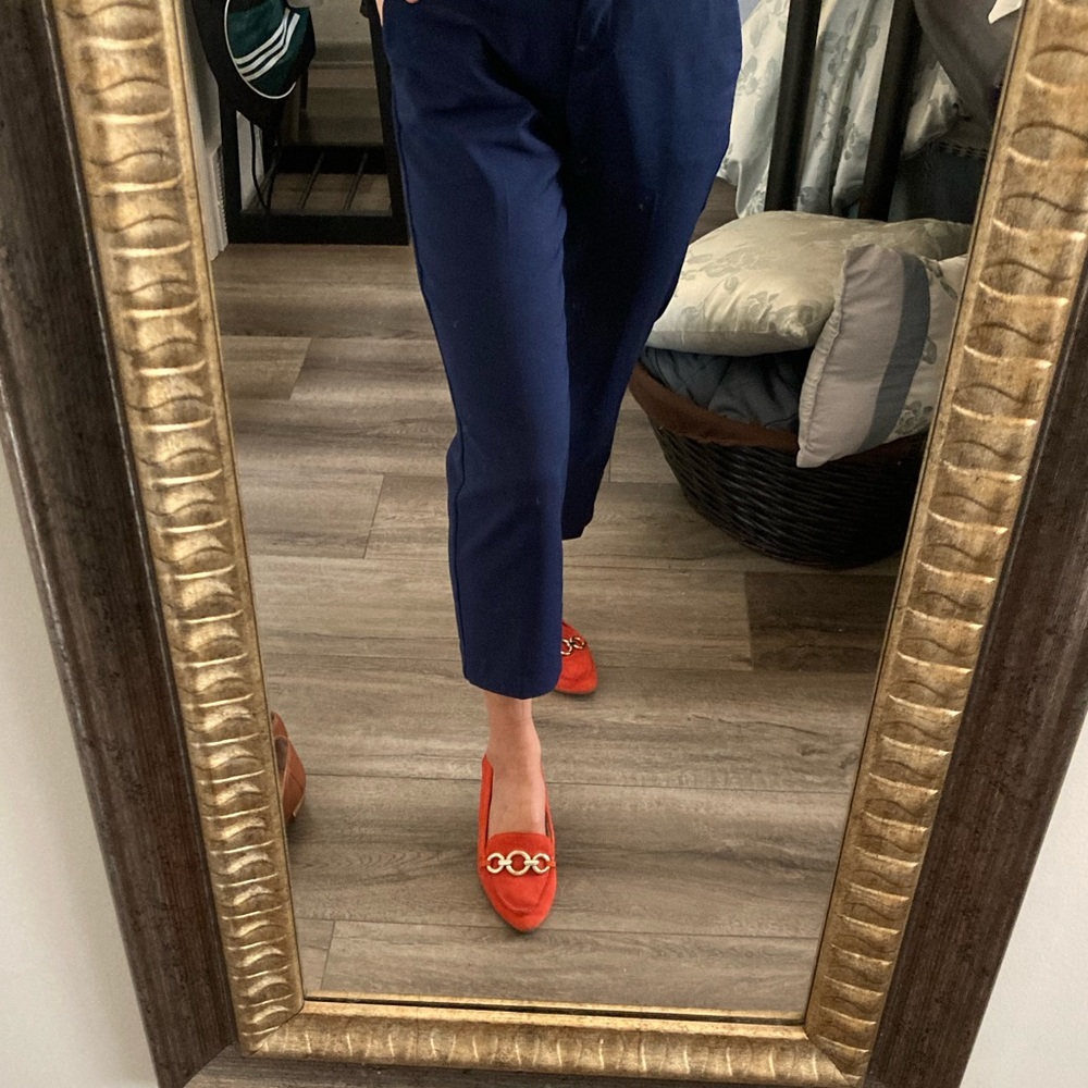 Red Loafer - Picture 3 of 4